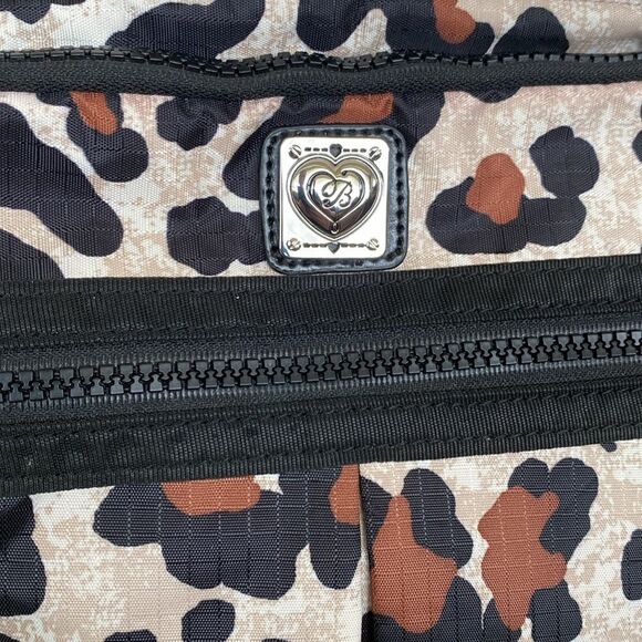 Brighton Nylon Tan Cheetah Leopard Print Large Multi Pocket Crossbody Purse Bag - Picture 3 of 11